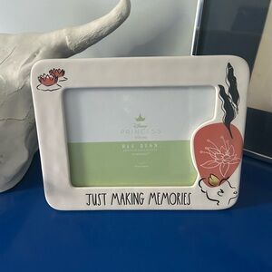 Rae Dunn Disney Princess and the Frog Tiana Just Making Memories 5 x 7 Frame